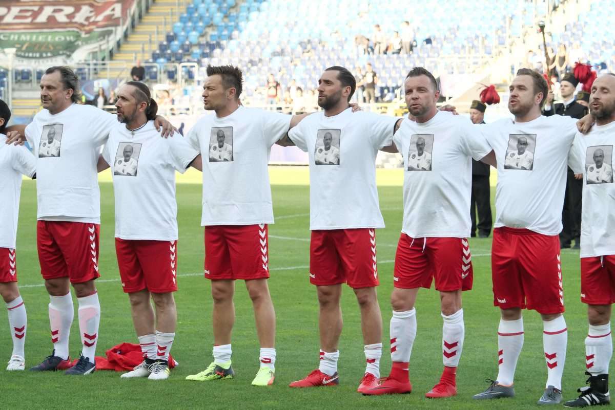 Mecz Polska Rosja. Artyści na Arenie Lublin