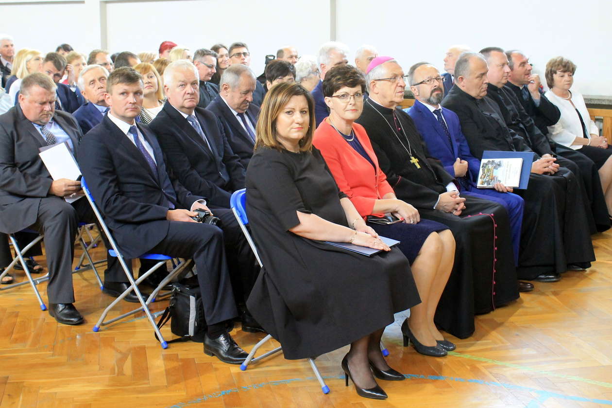  Jubileusz oświaty w Żyrzynie (zdjęcie 9) - Autor: Radosław Szczęch