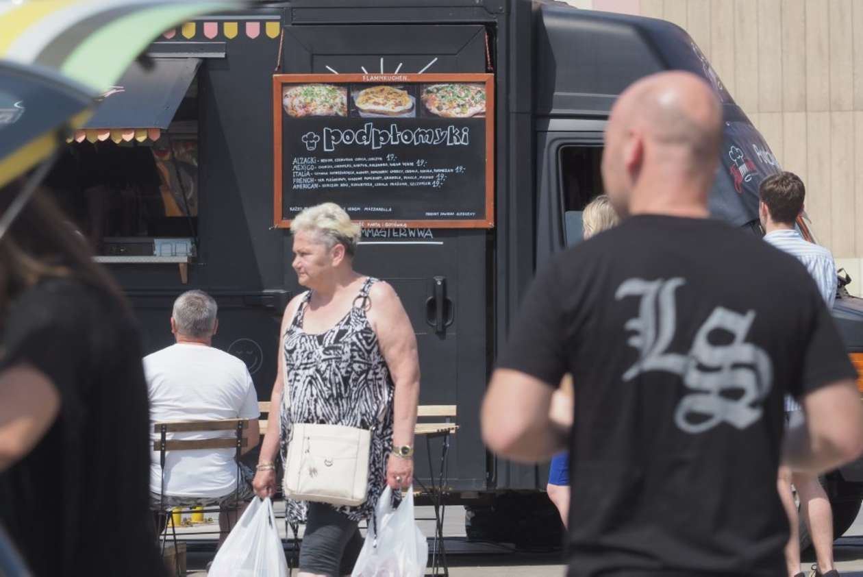  Zlot food trucków w Lublinie (zdjęcie 29) - Autor: Wojciech Nieśpiałowski