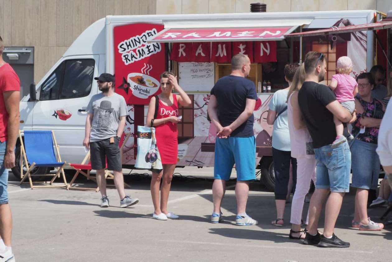  Zlot food trucków w Lublinie (zdjęcie 26) - Autor: Wojciech Nieśpiałowski
