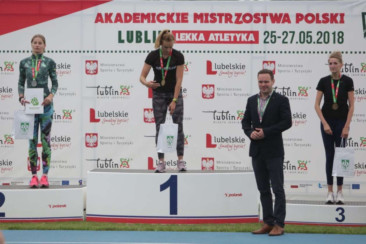  Otwarcie Akademickich Mistrzostw Polski w lekkiej atletyce w Lublinie (zdjęcie 39) - Autor: Wojciech Nieśpiałowski