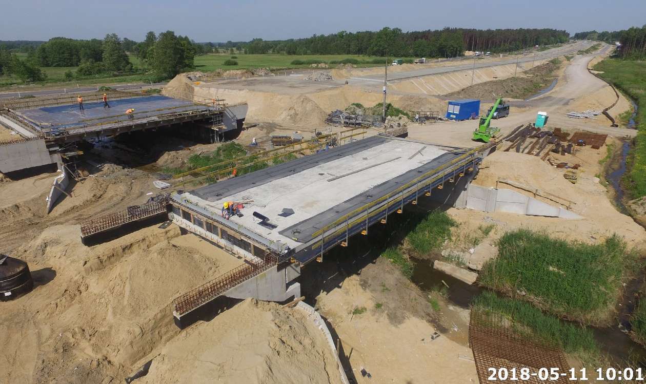  Budowa S17 Garwolin - Gończyce. Maj 2018 (zdjęcie 29) - Autor: GDDKiA