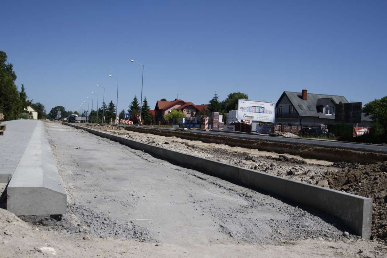  Prace przy przebudowie drogi W835 (zdjęcie 22) - Autor: Bartek Chmiel