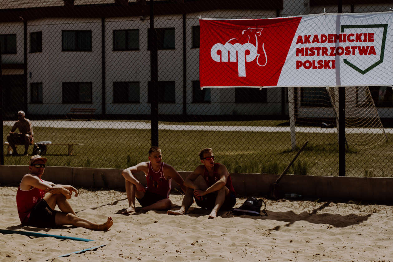  Akademickie Mistrzostwa Polski w Siatkówce Plażowej (zdjęcie 66) - Autor: Bartek Wójtowicz