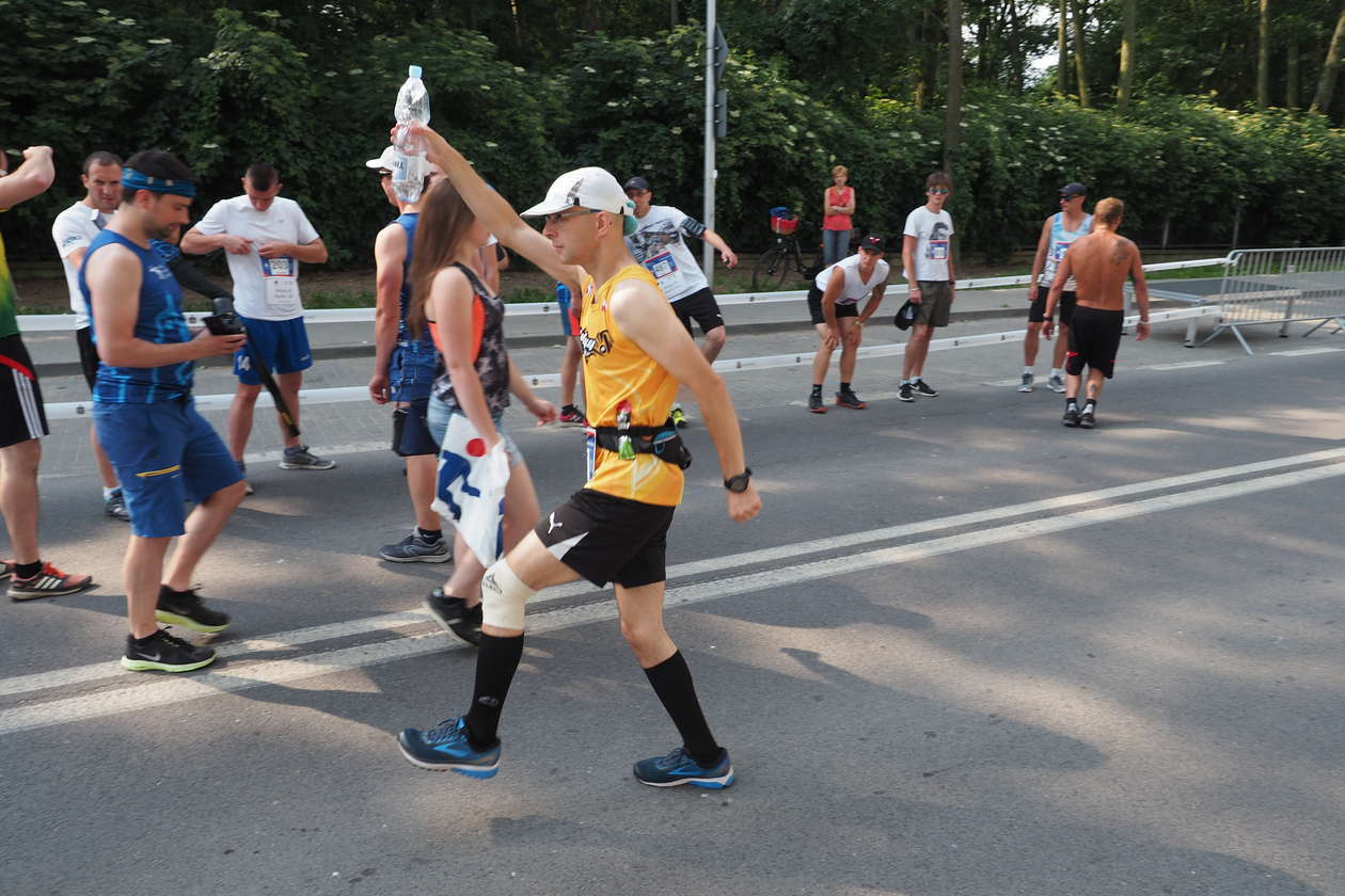  Półmaraton Solidarności 2018. Chwile przed startem (zdjęcie 27) - Autor: Paweł Buczkowski