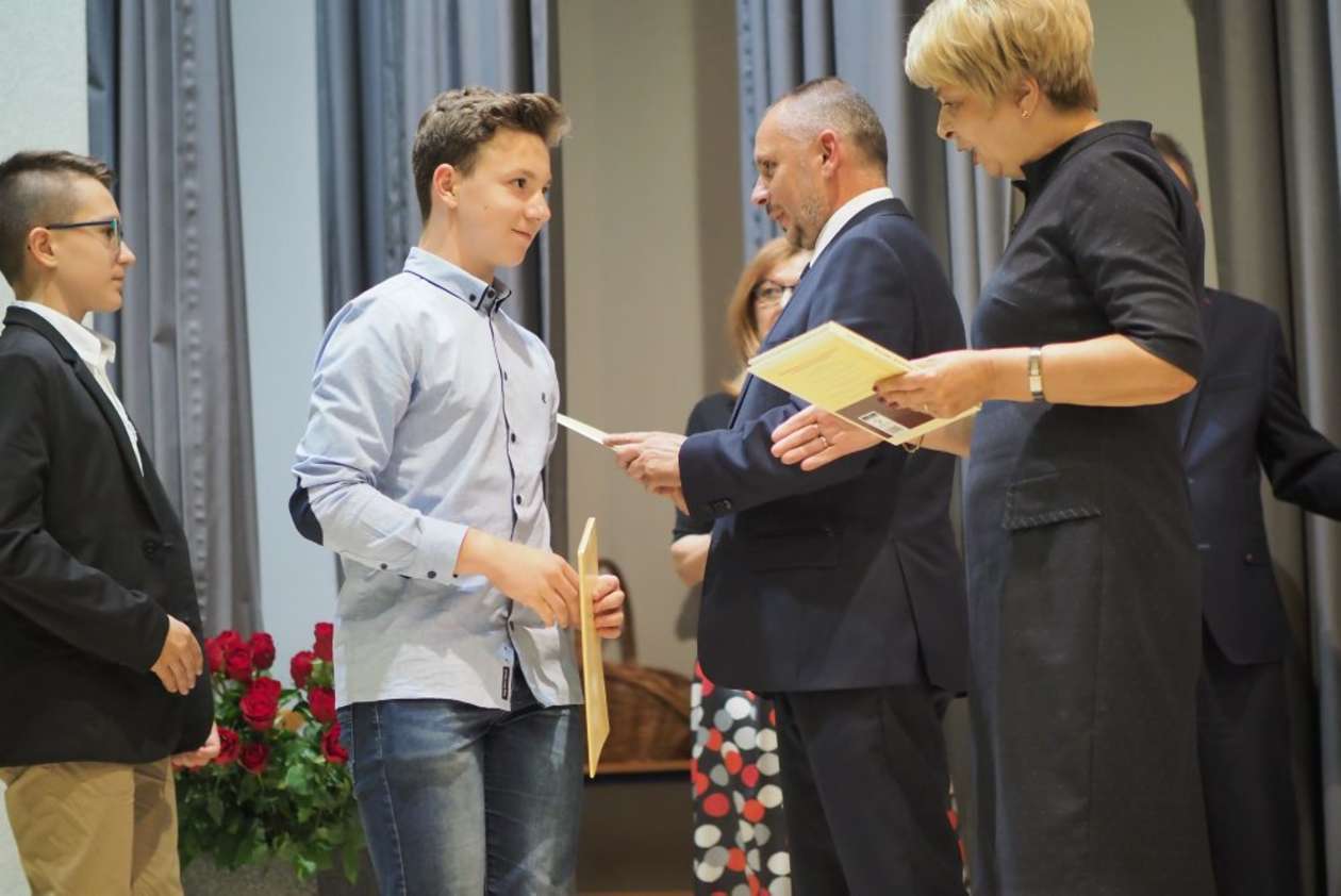  Uczniowie-laureaci odebrali nagrody prezydenta Lublina (zdjęcie 60) - Autor: Wojciech Nieśpiałowski