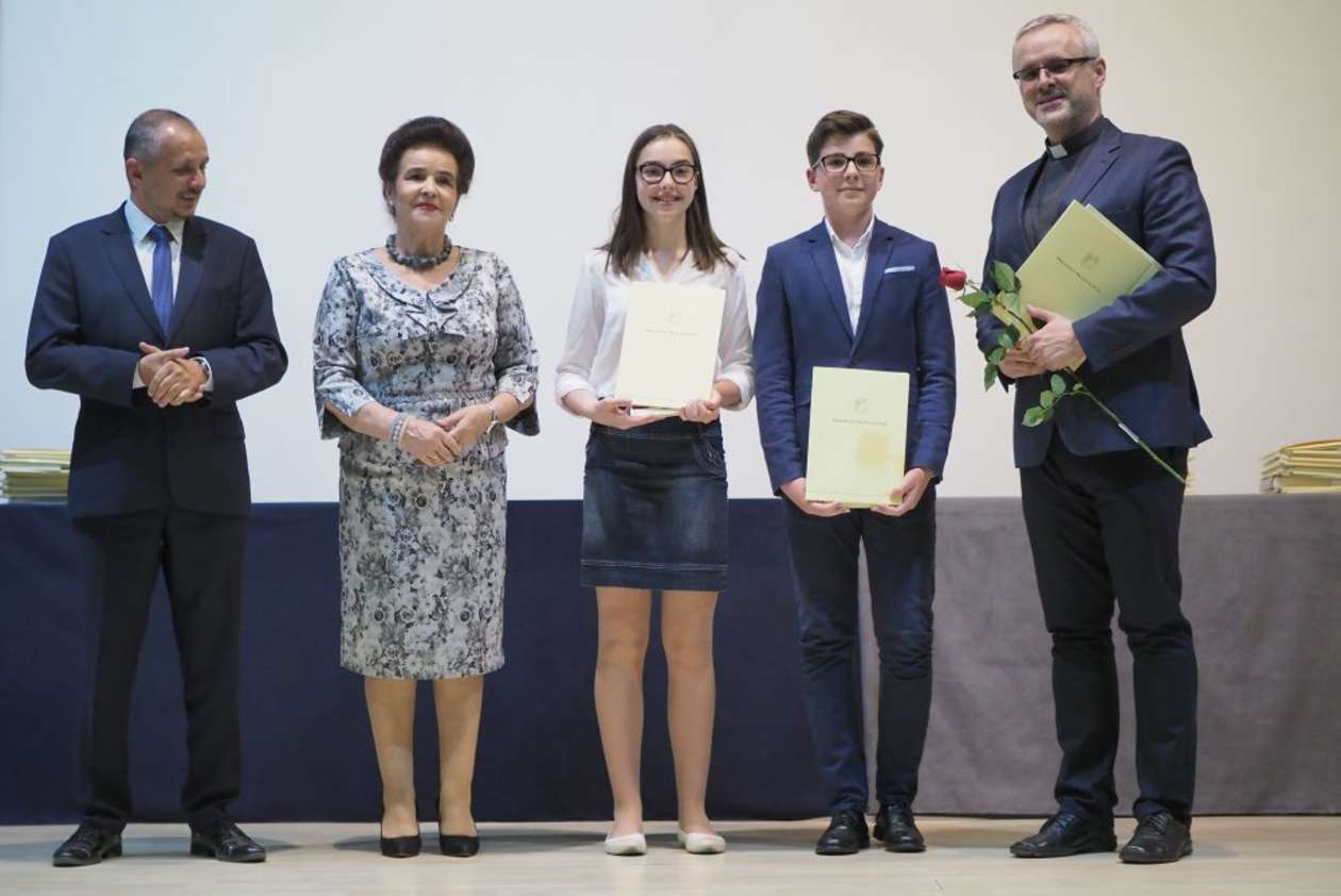  Uczniowie-laureaci odebrali nagrody prezydenta Lublina (zdjęcie 90) - Autor: Wojciech Nieśpiałowski
