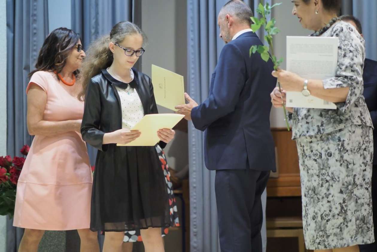  Uczniowie-laureaci odebrali nagrody prezydenta Lublina (zdjęcie 41) - Autor: Wojciech Nieśpiałowski