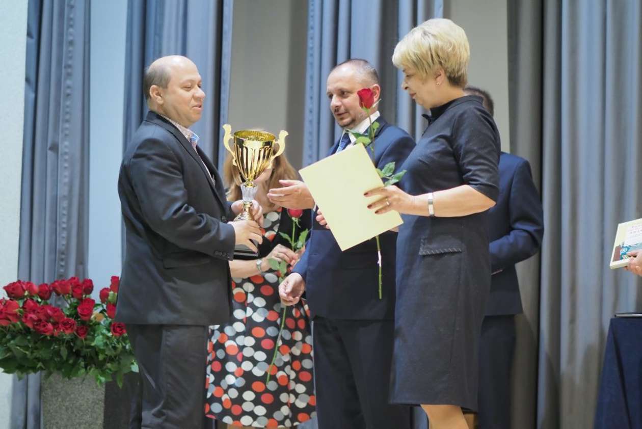  Uczniowie-laureaci odebrali nagrody prezydenta Lublina (zdjęcie 64) - Autor: Wojciech Nieśpiałowski