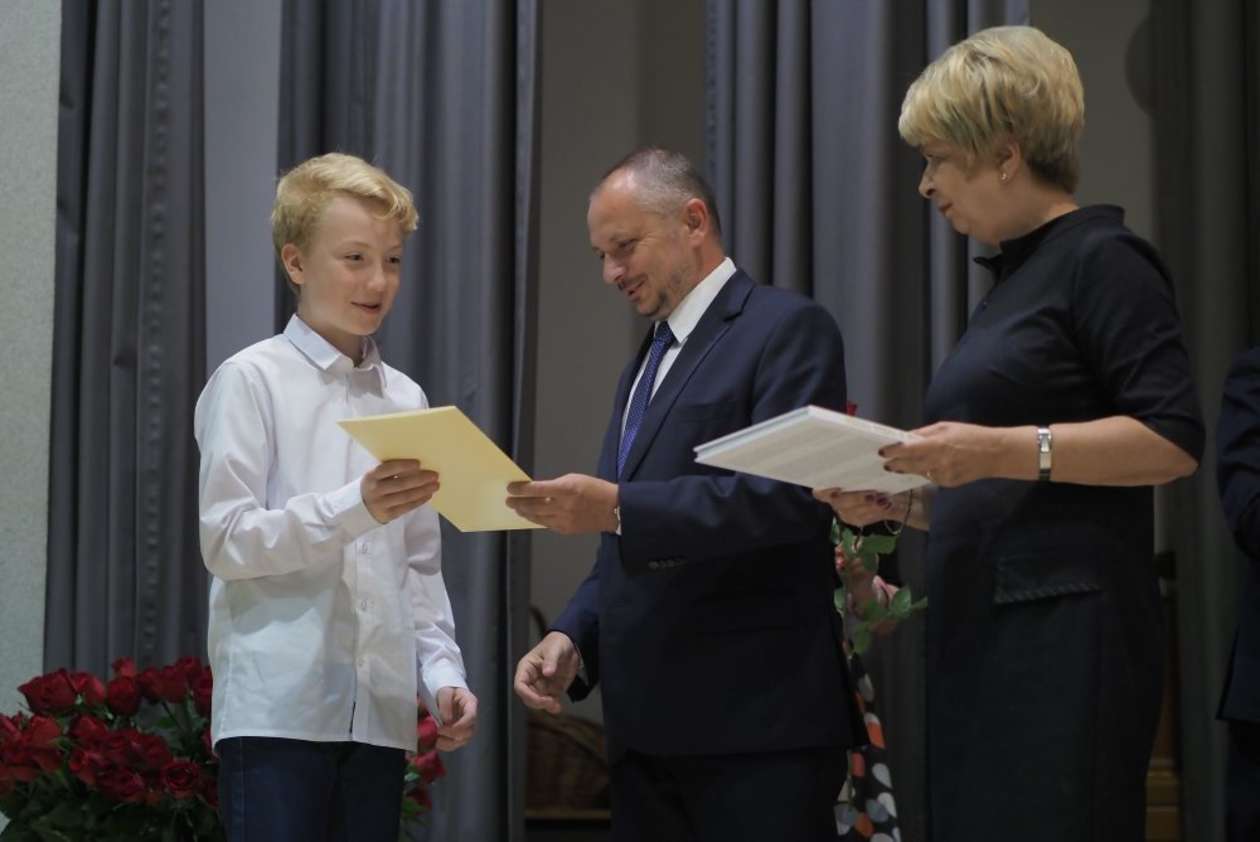  Uczniowie-laureaci odebrali nagrody prezydenta Lublina (zdjęcie 28) - Autor: Wojciech Nieśpiałowski
