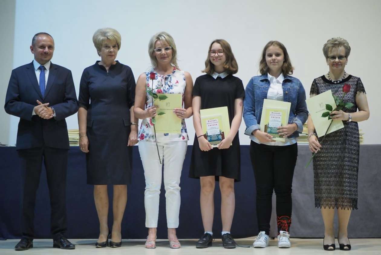  Uczniowie-laureaci odebrali nagrody prezydenta Lublina (zdjęcie 56) - Autor: Wojciech Nieśpiałowski