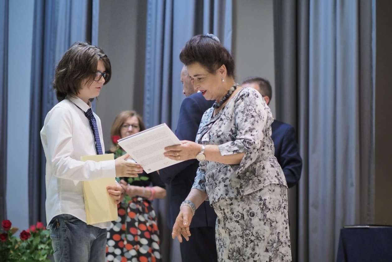 Uczniowie-laureaci odebrali nagrody prezydenta Lublina (zdjęcie 83) - Autor: Wojciech Nieśpiałowski