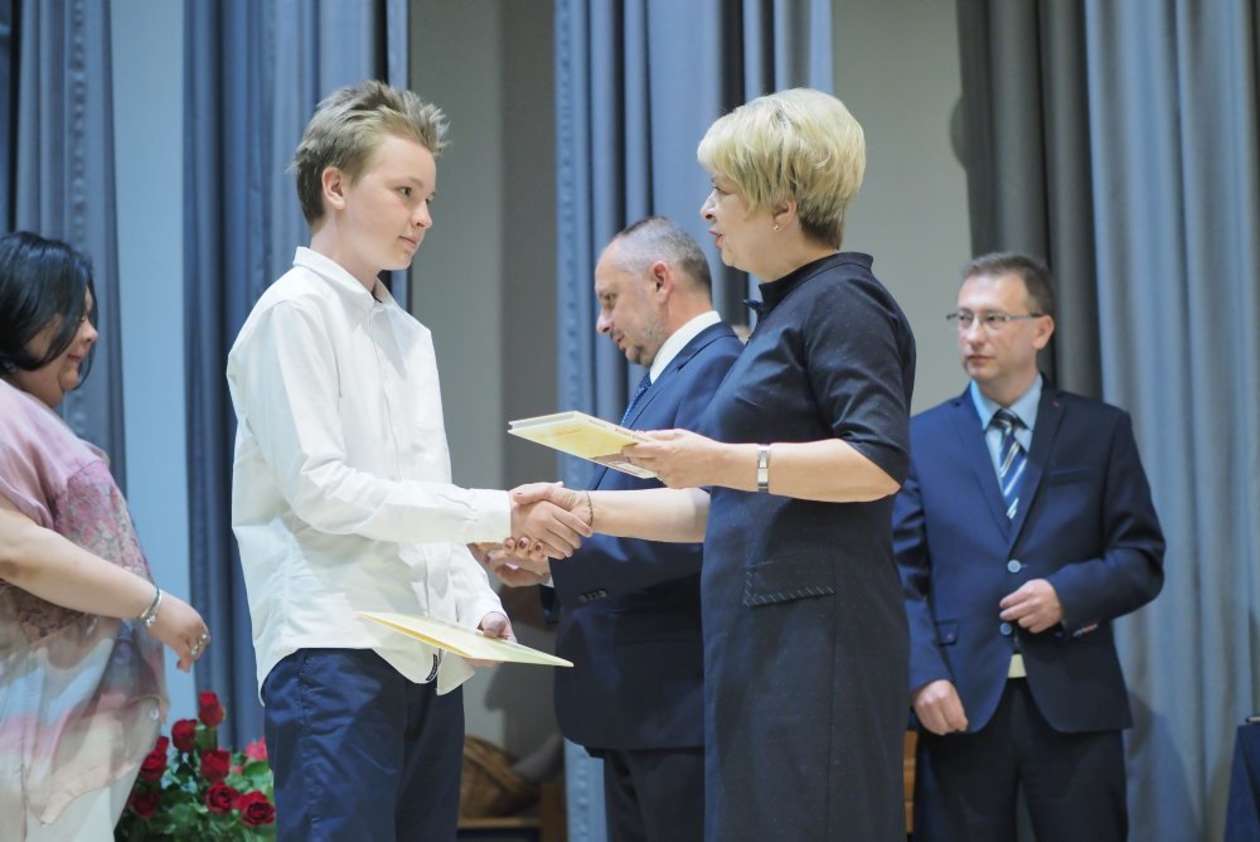  Uczniowie-laureaci odebrali nagrody prezydenta Lublina (zdjęcie 53) - Autor: Wojciech Nieśpiałowski