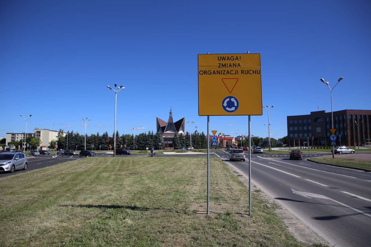  Zmiany na skrzyżowaniu w Zamościu (zdjęcie 6) - Autor: Kazimierz Chmiel