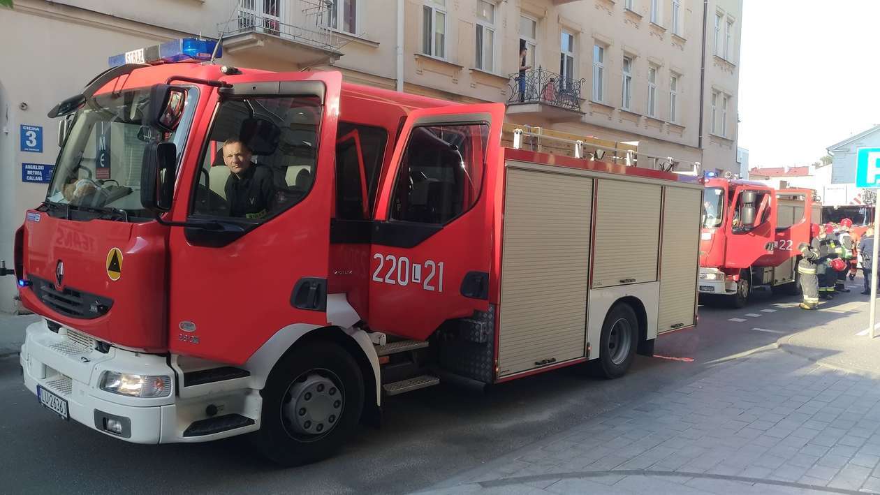 Interwencja straży pożarnej na ulicy Cichej w Lublinie 