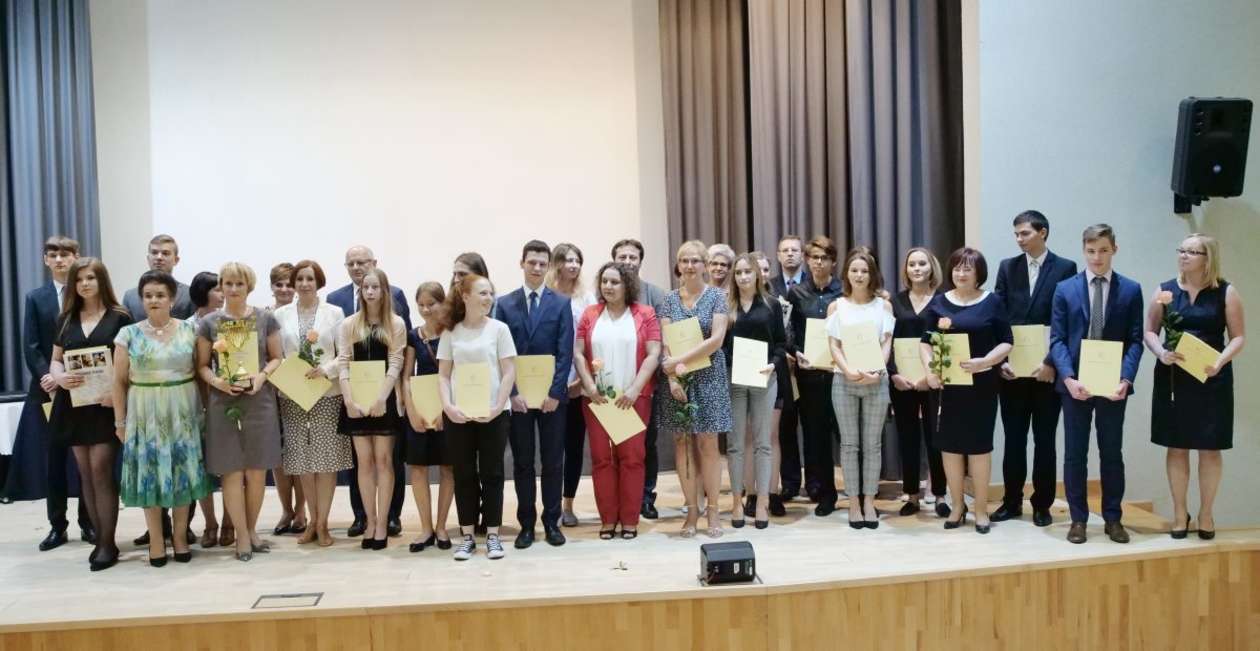  Nagrody dla najlepszych uczniów (zdjęcie 29) - Autor: Maciej Kaczanowski