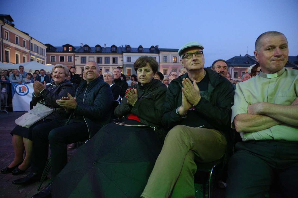  Piotr Rubik na Rynku Wielkim w Zamościu (zdjęcie 1) - Autor: Kazimierz Chmiel