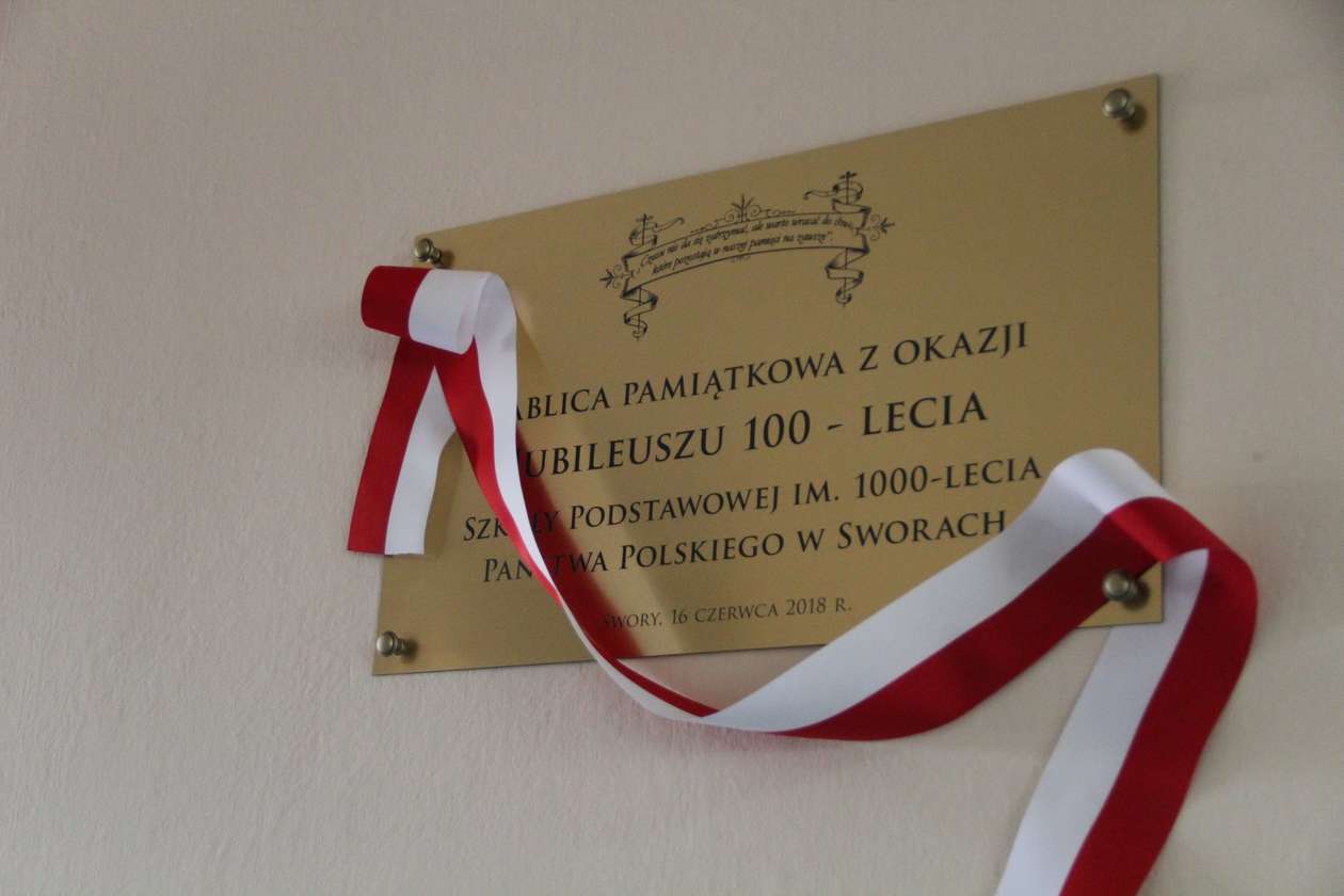  100-lecie szkoły podstawowej w Sworach (gm. Biała Podlaska) (zdjęcie 20) - Autor: Ewelina Burda