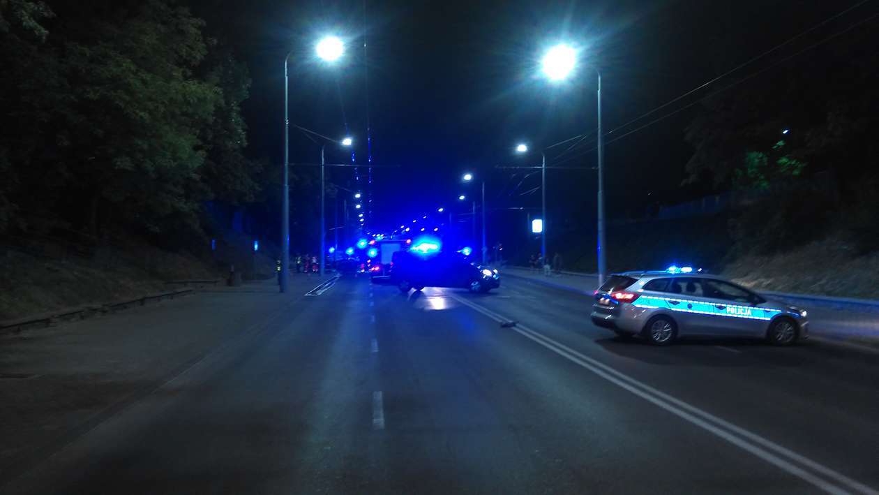  Wypadek na Drodze Męczenników Majdanka (zdjęcie 3) - Autor: Policja