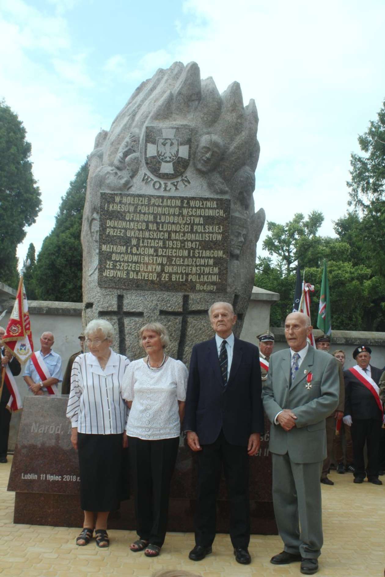  Odsłonięcie pomnika Ofiar Wołynia (zdjęcie 7) - Autor: Maciej Kaczanowski