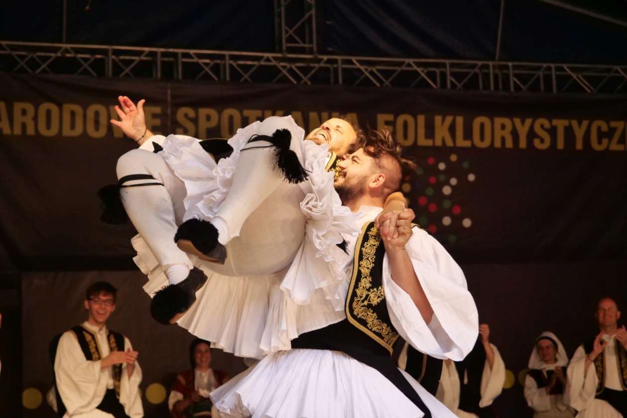  XXXIII Międzynarodowe Spotkania Folklorystyczne  (zdjęcie 44) - Autor: Maciej Kaczanowski