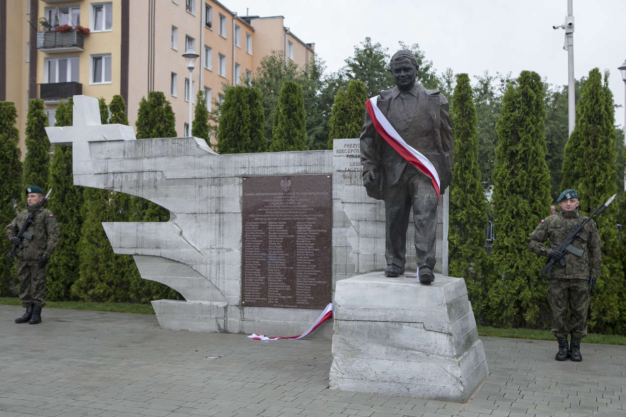  Pomnik smoleński w Kraśniku (zdjęcie 1) - Autor: Jacek Szydłowski