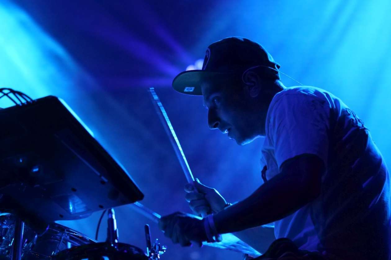  Siła Kobiet. Koncert na placu Zamkowym (zdjęcie 34) - Autor: Maciej Kaczanowski