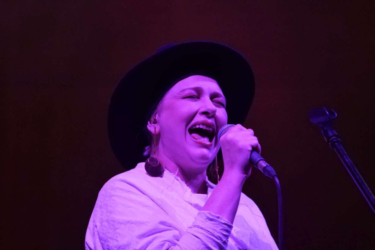  Siła Kobiet. Koncert na placu Zamkowym (zdjęcie 88) - Autor: Maciej Kaczanowski
