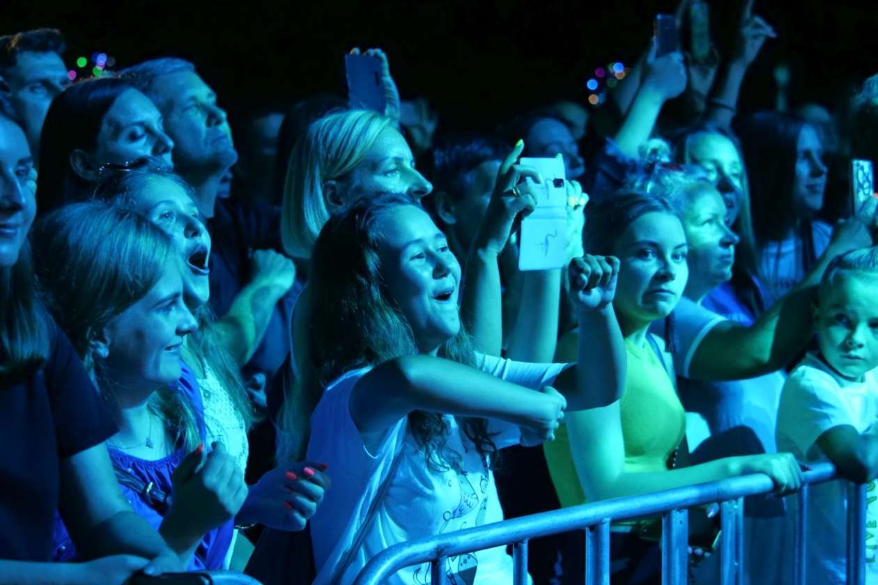  Siła Kobiet. Koncert na placu Zamkowym (zdjęcie 68) - Autor: Maciej Kaczanowski