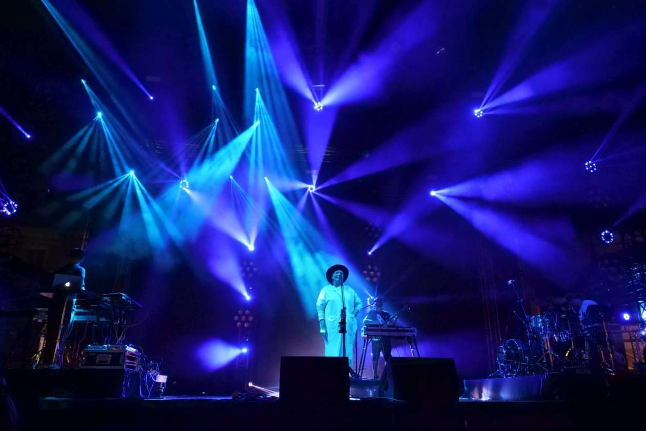  Siła Kobiet. Koncert na placu Zamkowym (zdjęcie 38) - Autor: Maciej Kaczanowski