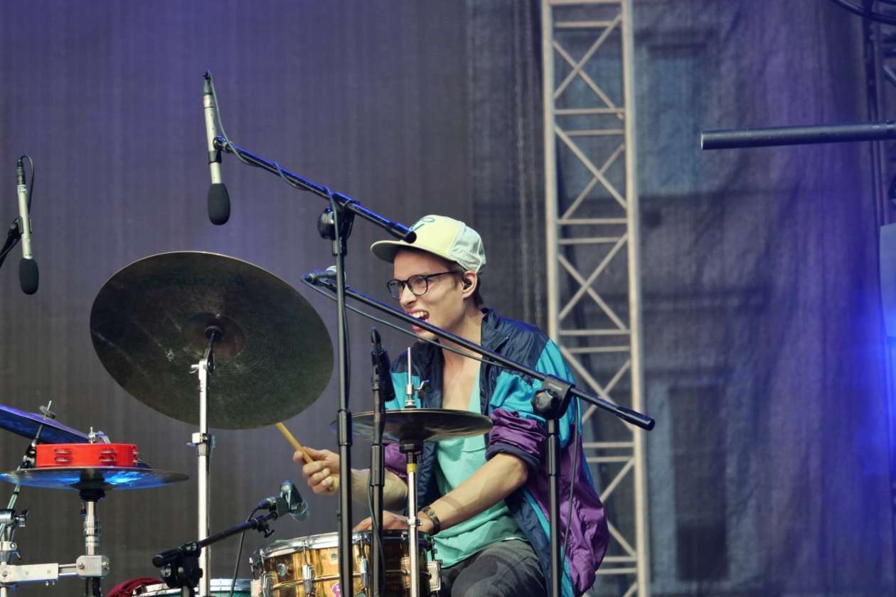  Siła Kobiet. Koncert na placu Zamkowym (zdjęcie 11) - Autor: Maciej Kaczanowski
