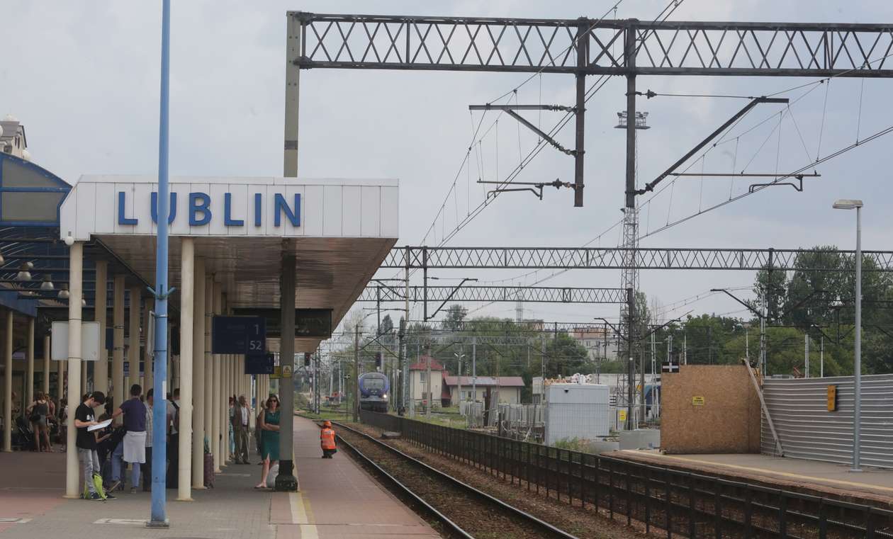  Prace na torach w okolicach dworca kolejowego w Lublinie (zdjęcie 16) - Autor: Wojciech Nieśpiałowski