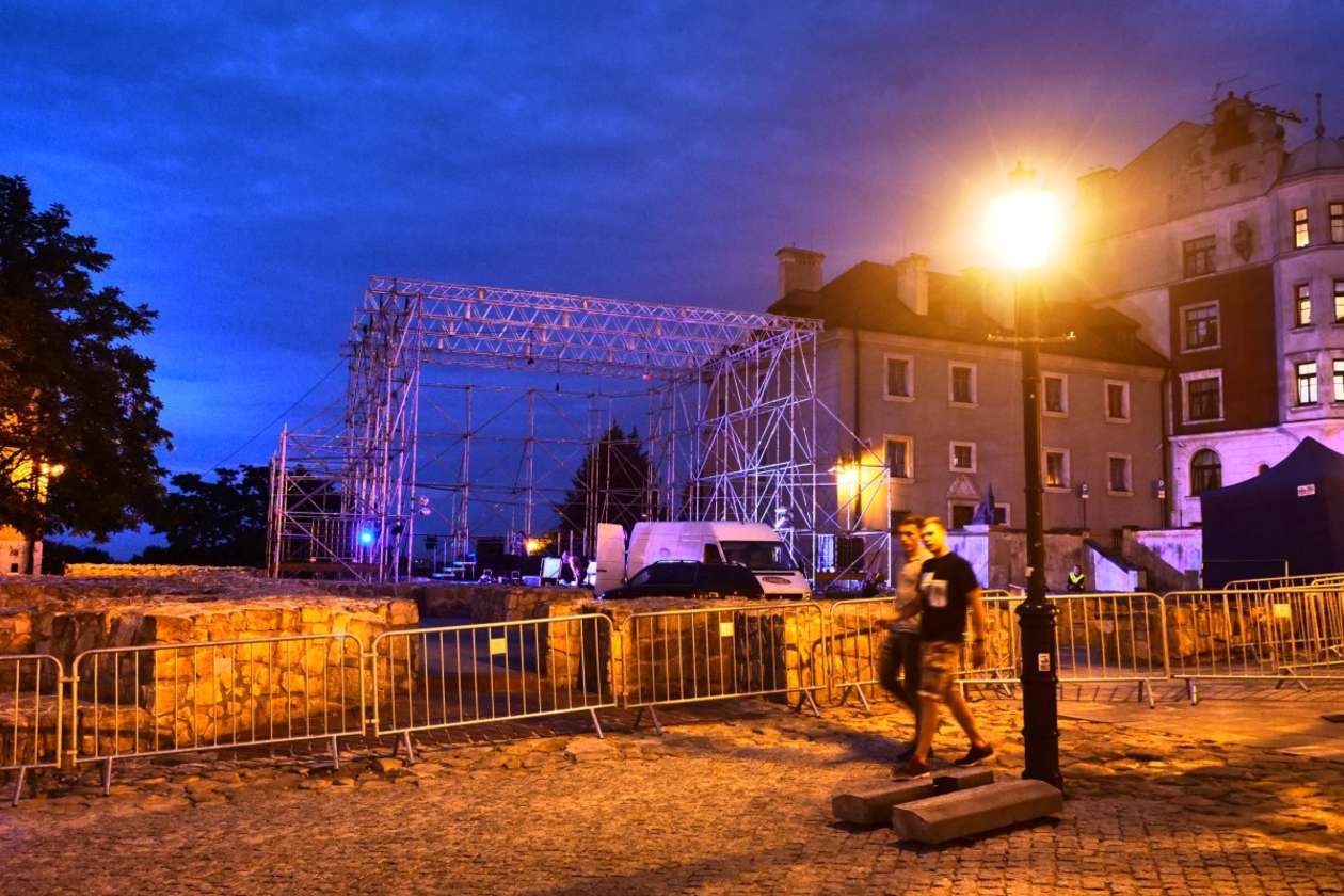  Carnaval Sztukmistrzów 2018: iluminacja Starego Miasta - ostatnia próba (zdjęcie 9) - Autor: Maciej Kaczanowski