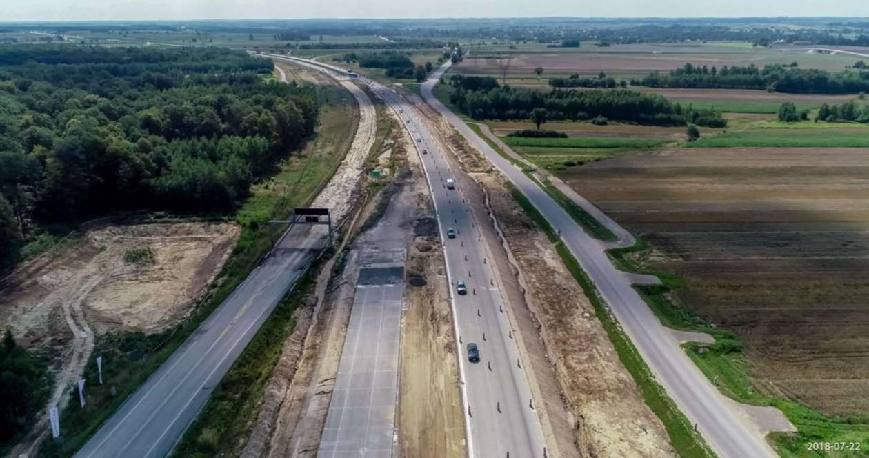 Budowa S17 Kurów - granica województwa. Zdjęcia z lipca 2018
