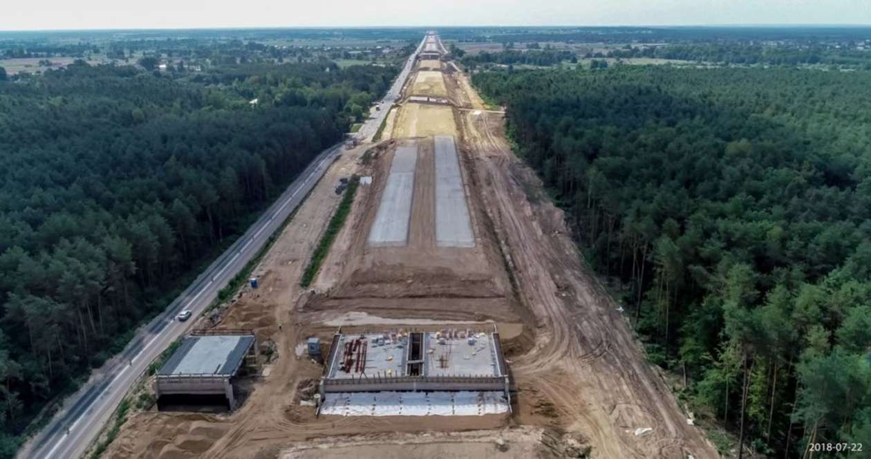  Budowa S17 Kurów - granica województwa. Zdjęcia z lipca 2018 (zdjęcie 5) - Autor: GDDKiA Lublin