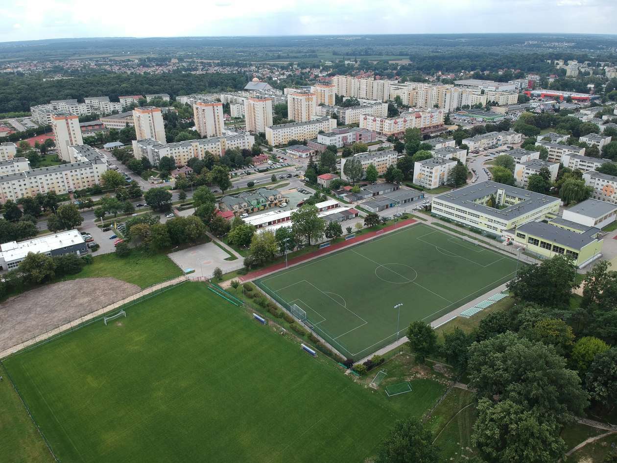  Błonia w Puławach i okolice. Zdjęcia z drona (zdjęcie 3) - Autor: Maciej Kaczanowski