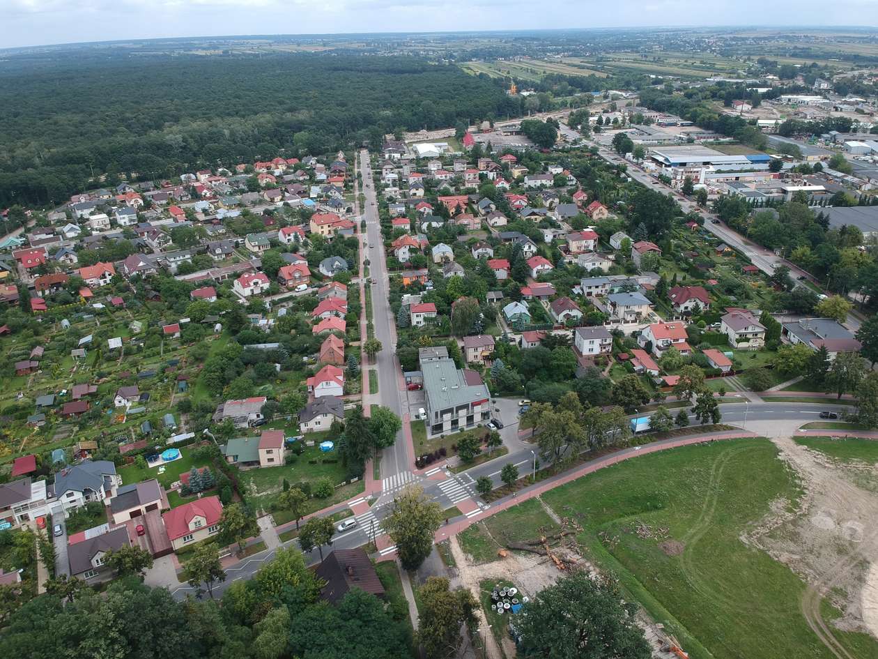  Błonia w Puławach i okolice. Zdjęcia z drona (zdjęcie 7) - Autor: Maciej Kaczanowski