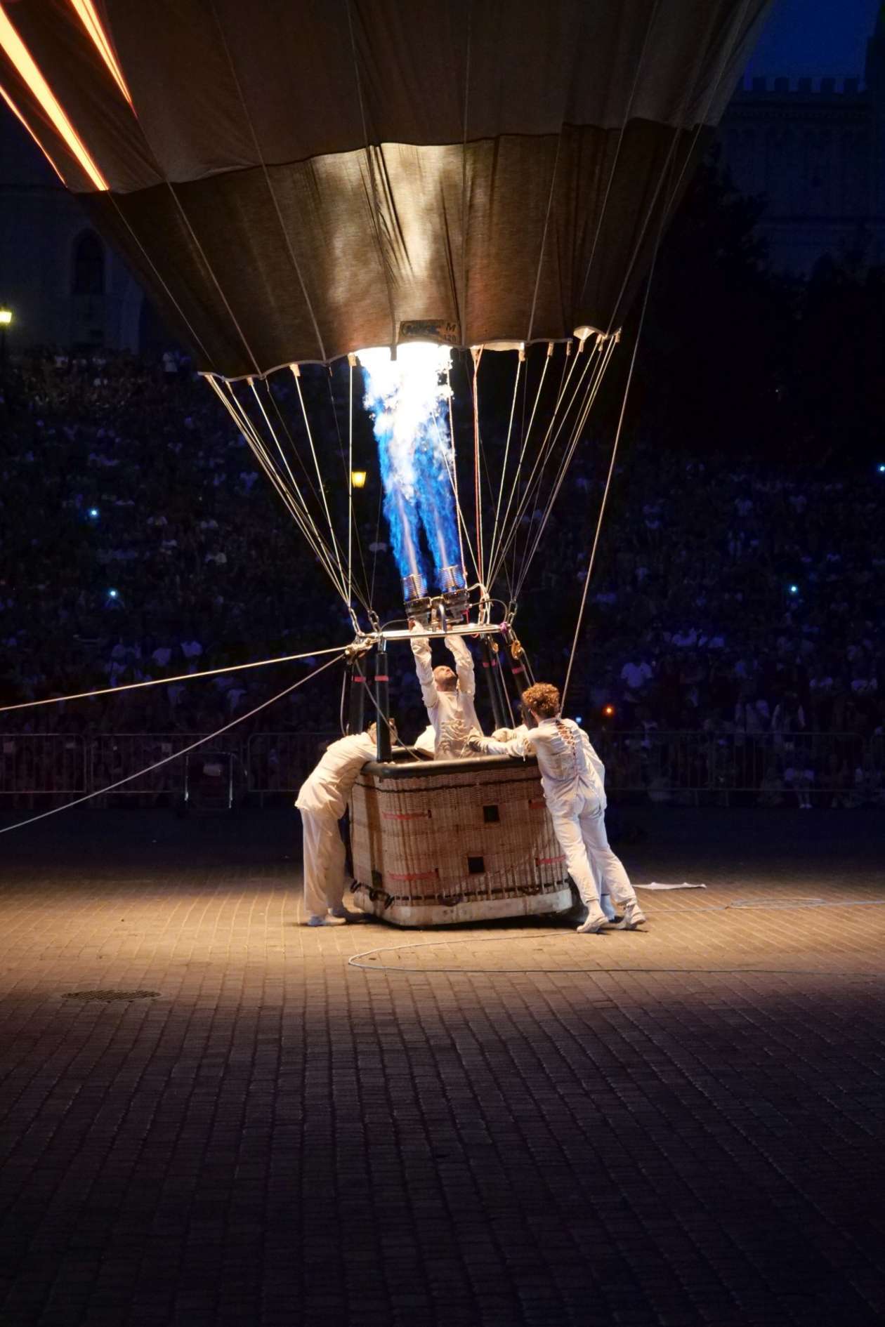 Carnaval Sztukmistrzów. Cirque Inextremiste - Exit