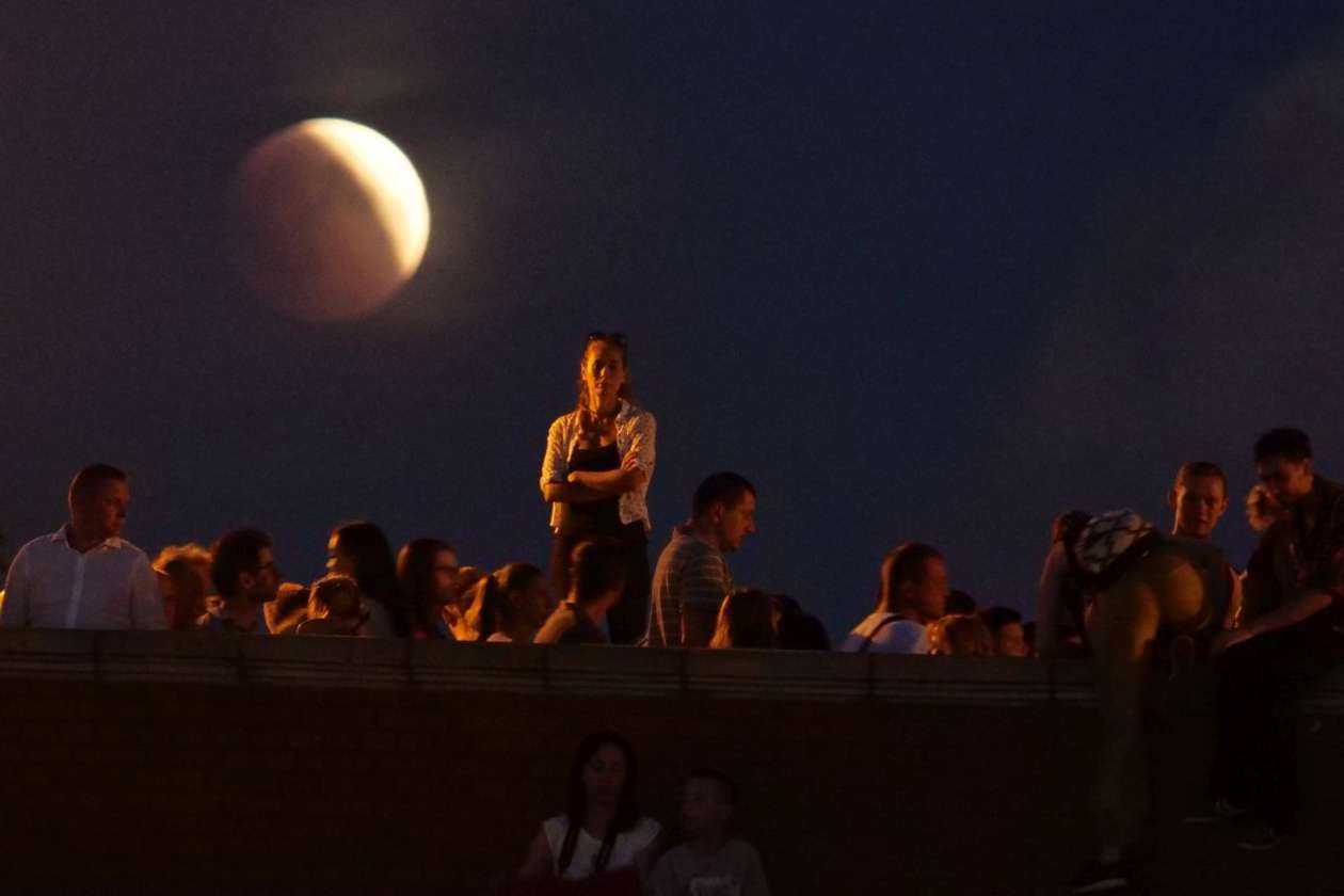 Zaćmienie Księżyca nad Lublinem (zdjęcie 1) - Autor: Maciej Kaczanowski