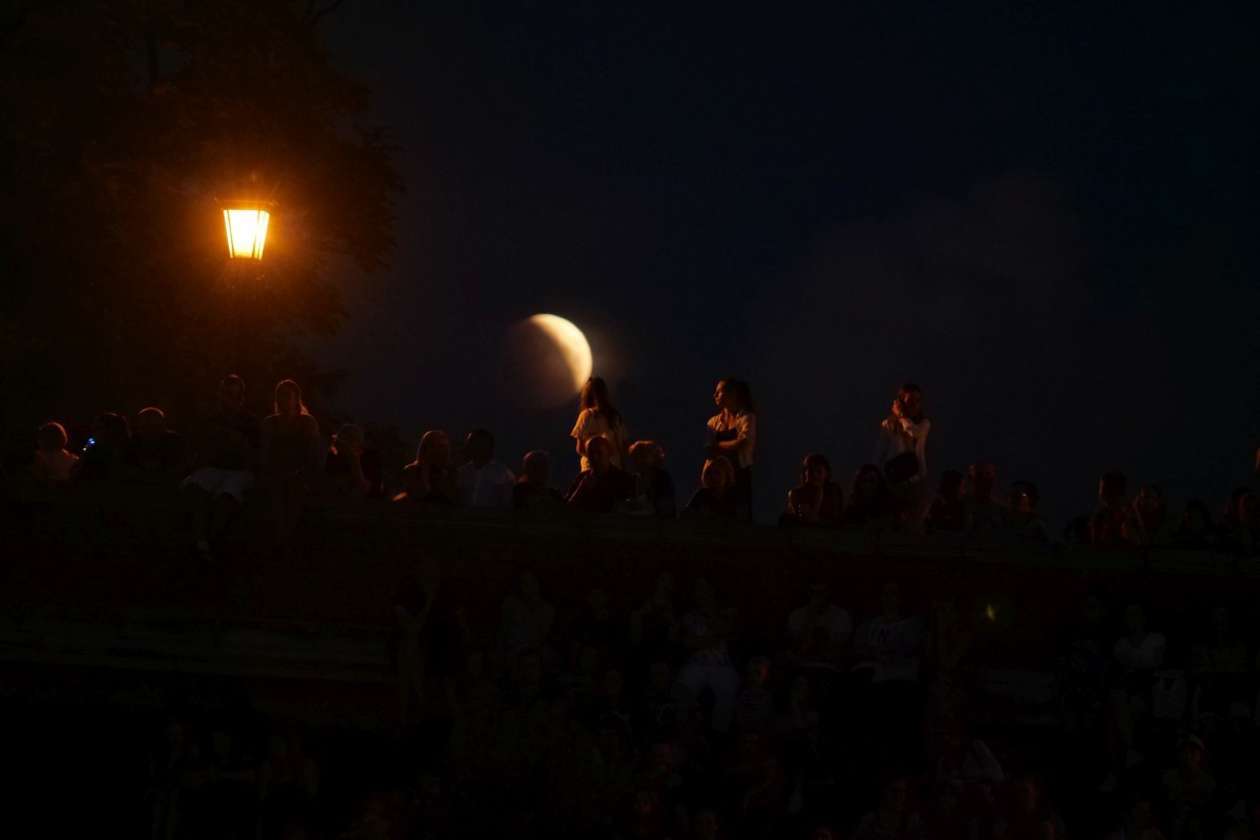  Zaćmienie Księżyca nad Lublinem (zdjęcie 11) - Autor: Maciej Kaczanowski