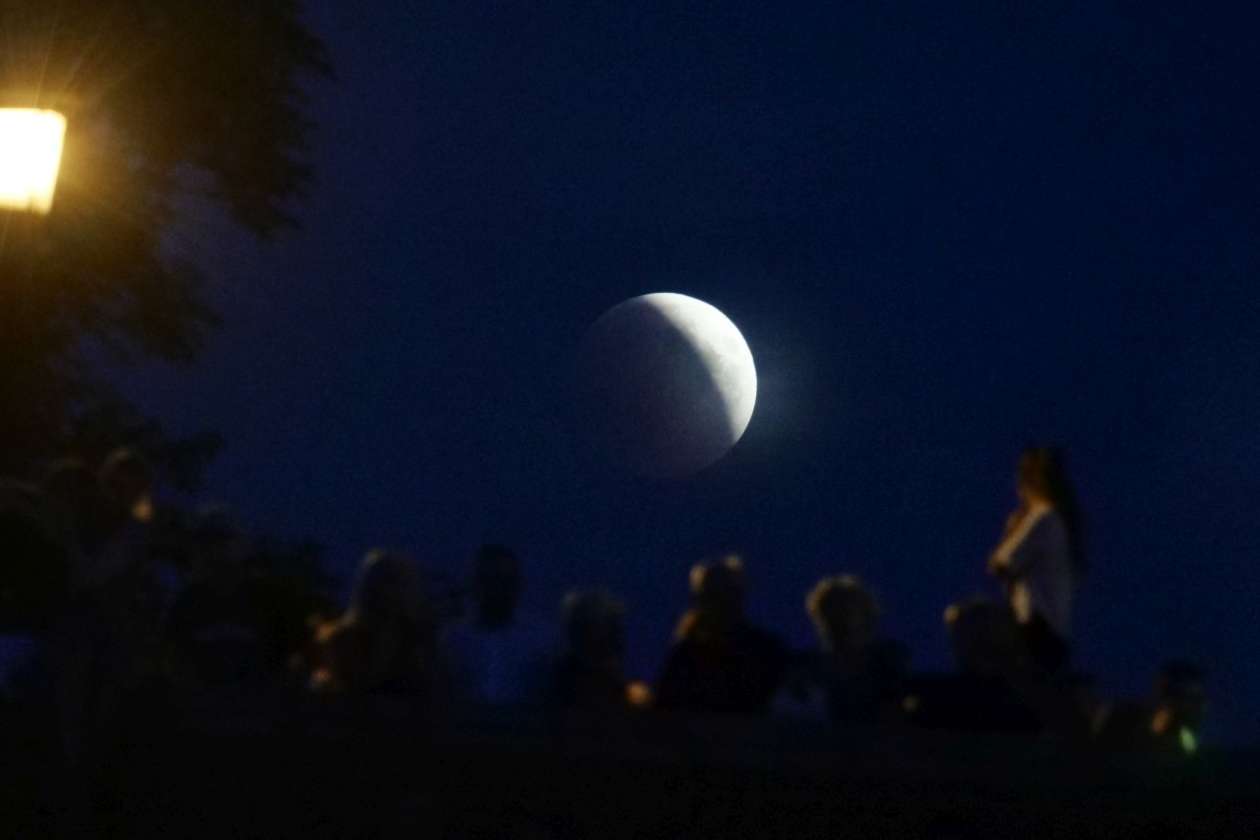  Zaćmienie Księżyca nad Lublinem (zdjęcie 9) - Autor: Maciej Kaczanowski