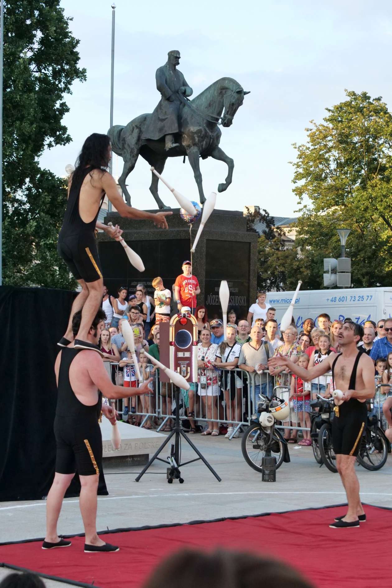  Carnaval Sztukmistrzów 2018: dzień drugi (zdjęcie 8) - Autor: Maciej Kaczanowski