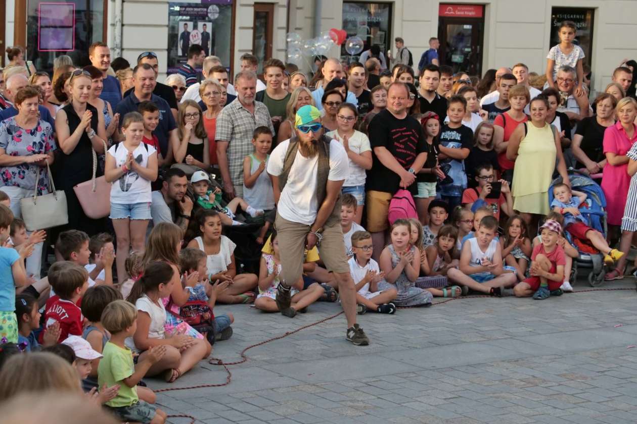  Carnaval Sztukmistrzów 2018: dzień drugi (zdjęcie 9) - Autor: Maciej Kaczanowski