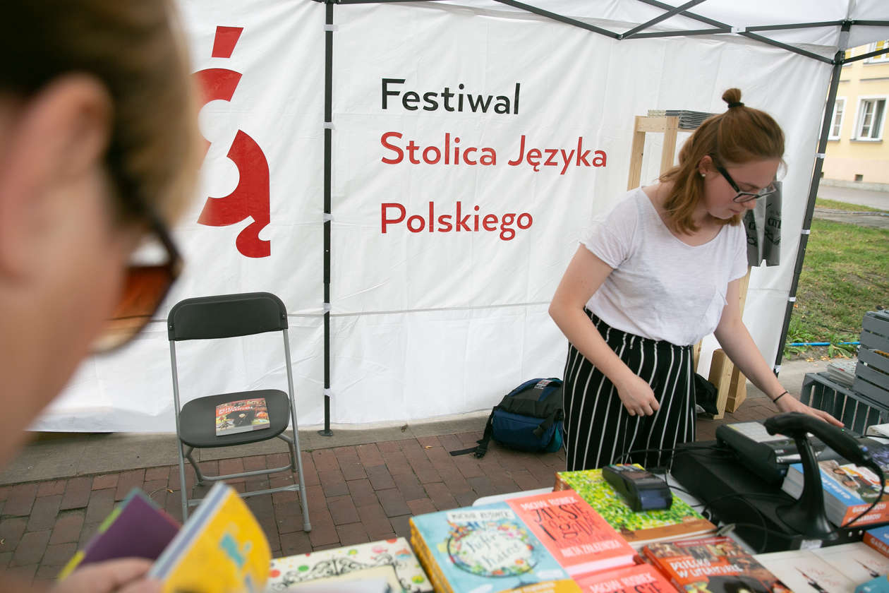  Festiwal Stolica Języka Polskiego. Pierwszy dzień w Zamościu (zdjęcie 7) - Autor: Kazimierz Chmiel