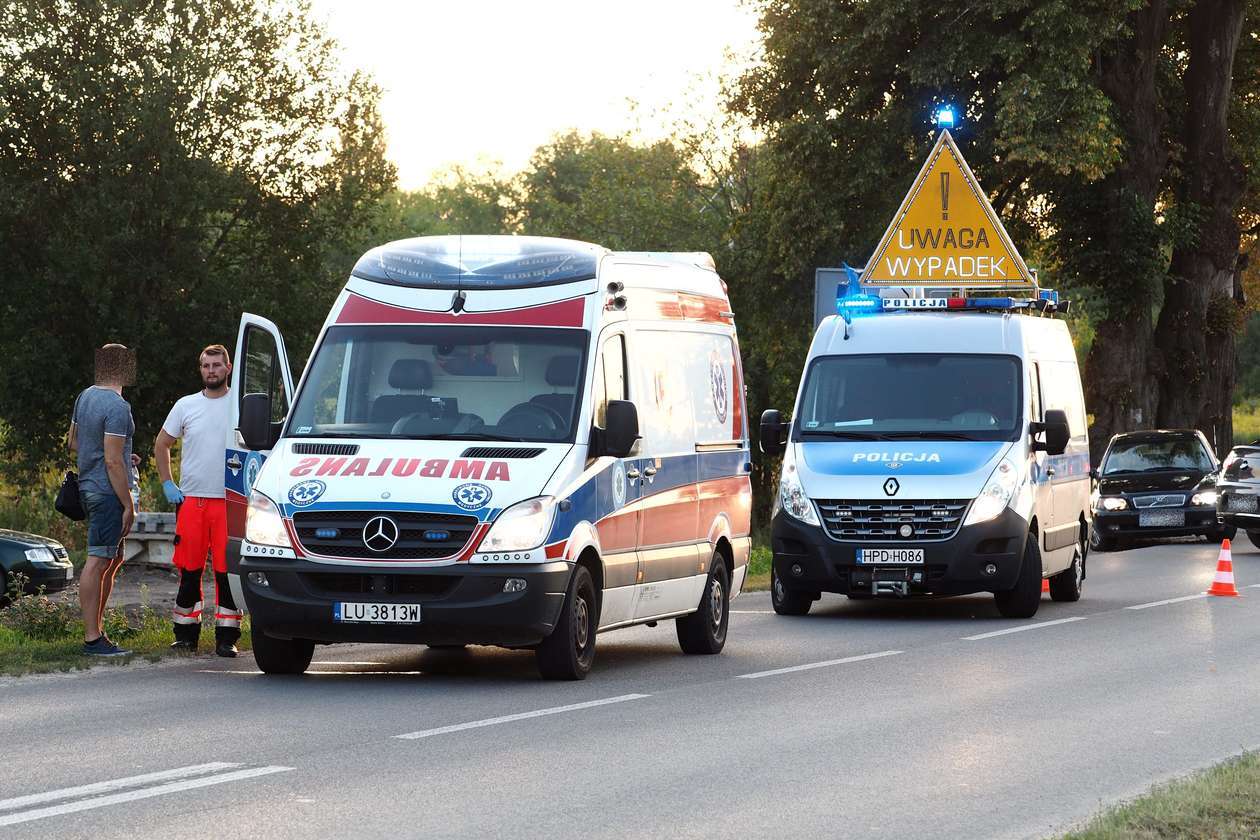  Wypadek na skrzyżowaniu ul. Franczaka Lalka i Jagiellończyka w Lublinie (zdjęcie 8) - Autor: Paweł Buczkowski