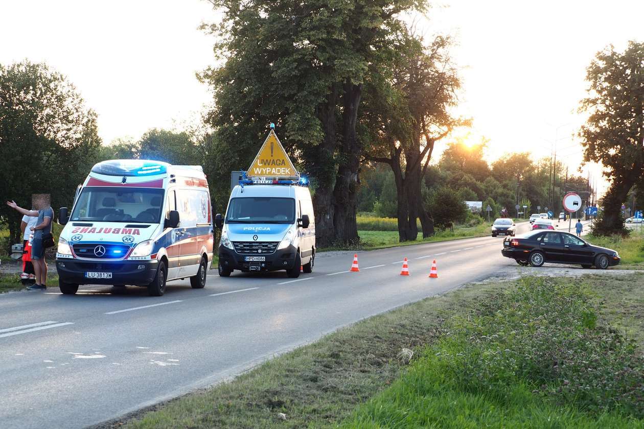  Wypadek na skrzyżowaniu ul. Franczaka Lalka i Jagiellończyka w Lublinie (zdjęcie 2) - Autor: Paweł Buczkowski