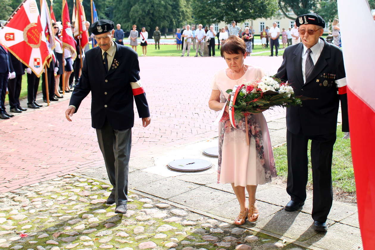  Puławy uczciły 98. rocznicę Bitwy Warszawskiej  (zdjęcie 22) - Autor: Radosław Szczęch
