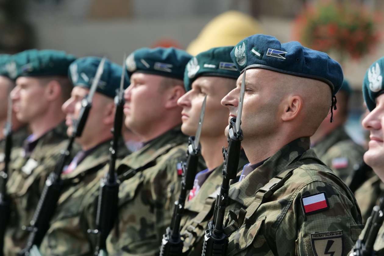  Obchody Święta Wojska Polskiego w Lublinie  (zdjęcie 22) - Autor: Maciej Kaczanowski