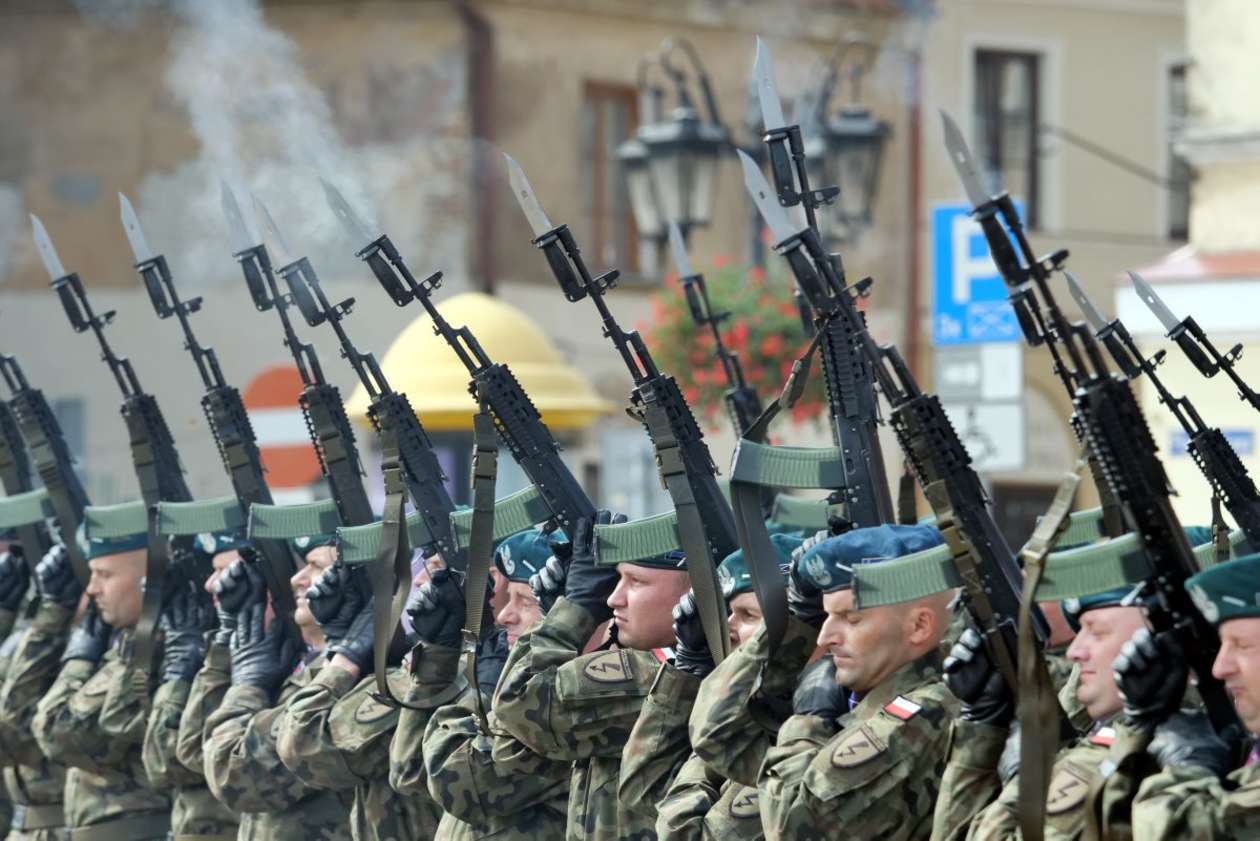  Obchody Święta Wojska Polskiego w Lublinie  (zdjęcie 26) - Autor: Maciej Kaczanowski
