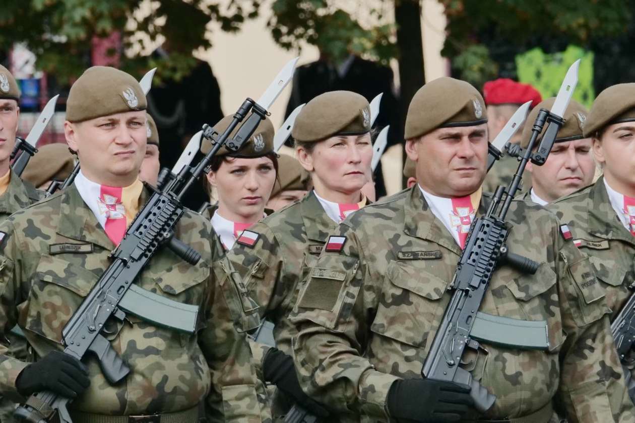  Obchody Święta Wojska Polskiego w Lublinie  (zdjęcie 34) - Autor: Maciej Kaczanowski